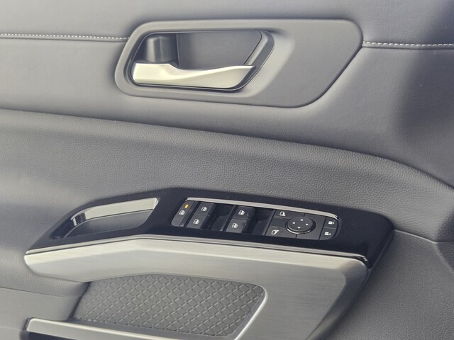 used 2022 Nissan Pathfinder car, priced at $20,888