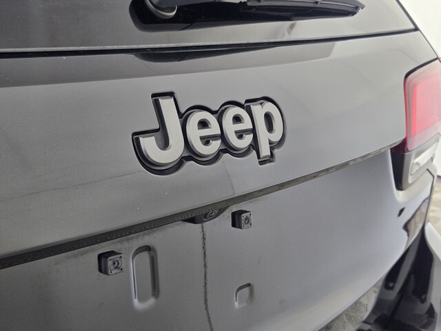 used 2021 Jeep Grand Cherokee car, priced at $24,988