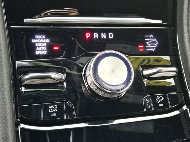 used 2021 Jeep GRAND CHEROKEE L car, priced at $29,898