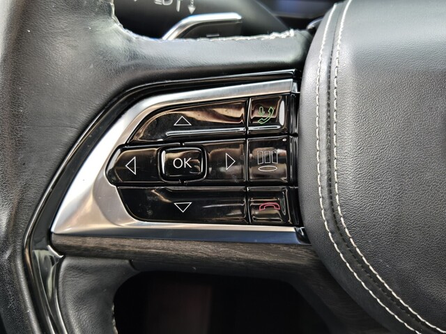 used 2021 Jeep GRAND CHEROKEE L car, priced at $29,898