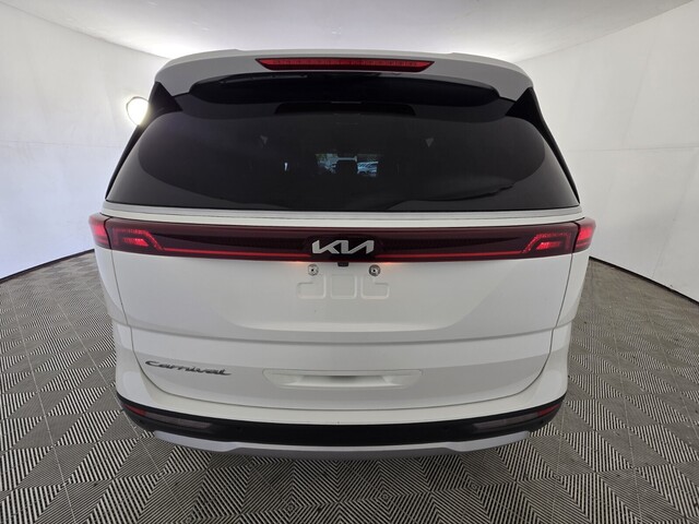 used 2022 Kia CARNIVAL car, priced at $22,588