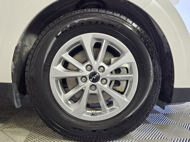 used 2022 Kia CARNIVAL car, priced at $22,588