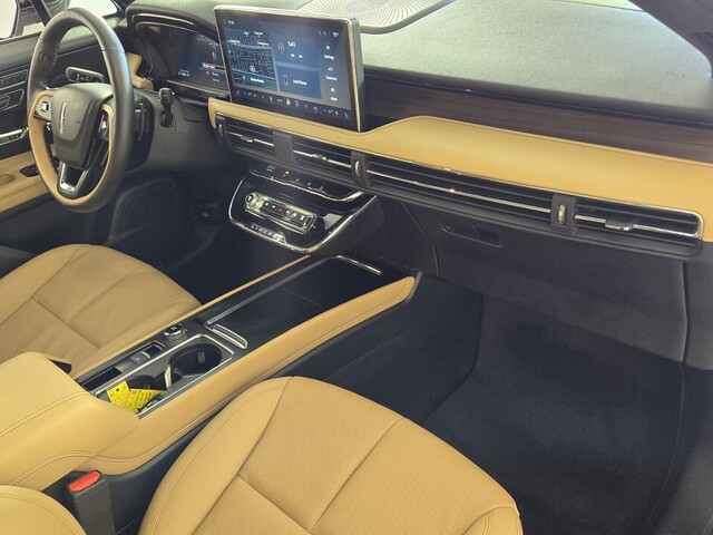 used 2023 Lincoln Corsair car