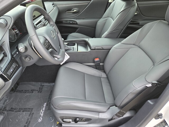 new 2025 Lexus ES car, priced at $50,614