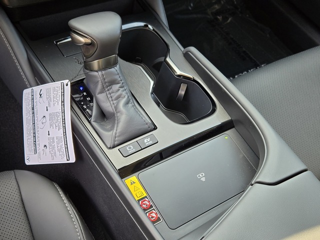 new 2025 Lexus ES car, priced at $50,614