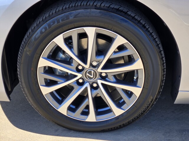 new 2025 Lexus ES car, priced at $44,164