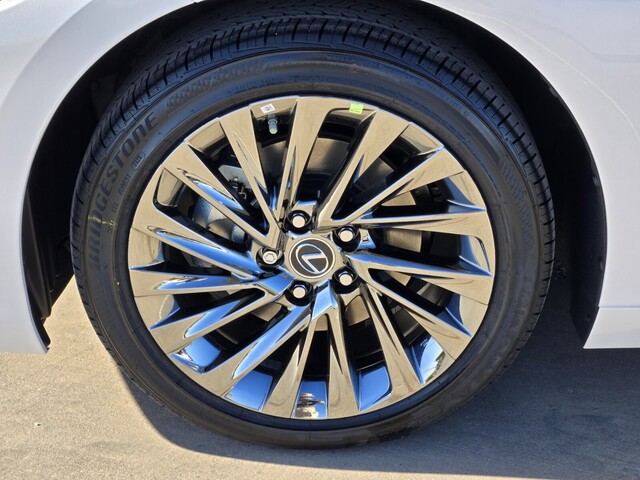 new 2025 Lexus ES car, priced at $56,454