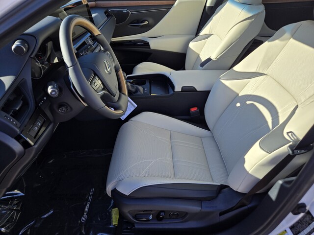 new 2025 Lexus ES car, priced at $56,454