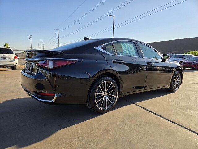 new 2025 Lexus ES car, priced at $48,614