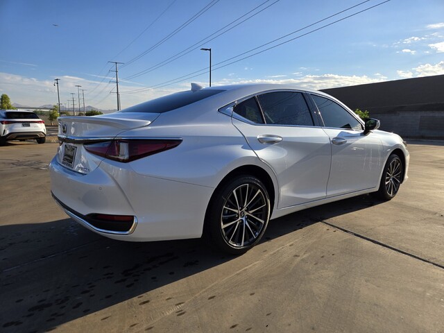 new 2025 Lexus ES car, priced at $49,274