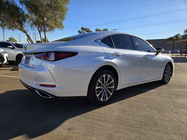 new 2025 Lexus ES car, priced at $43,935
