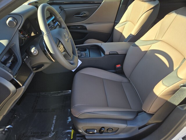 new 2025 Lexus ES car, priced at $44,264