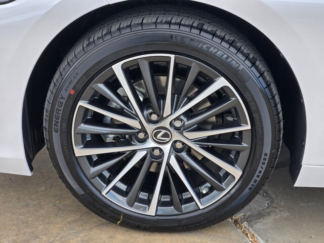 new 2025 Lexus ES car, priced at $47,714
