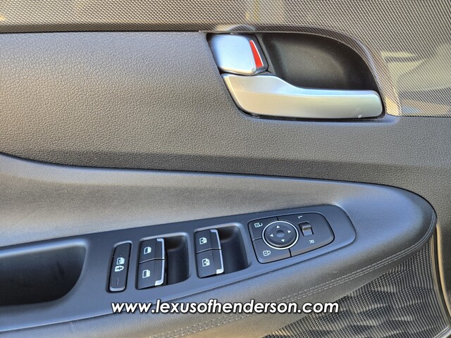 used 2022 Hyundai Santa Fe car, priced at $25,777