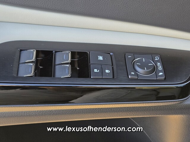 used 2025 Lexus ES car, priced at $52,998