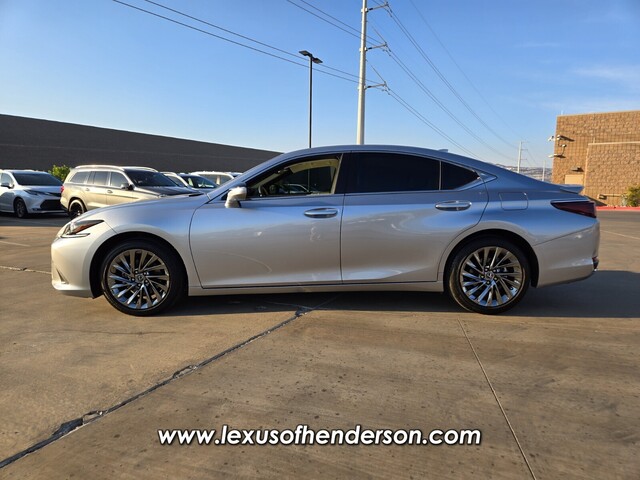 used 2025 Lexus ES car, priced at $52,998