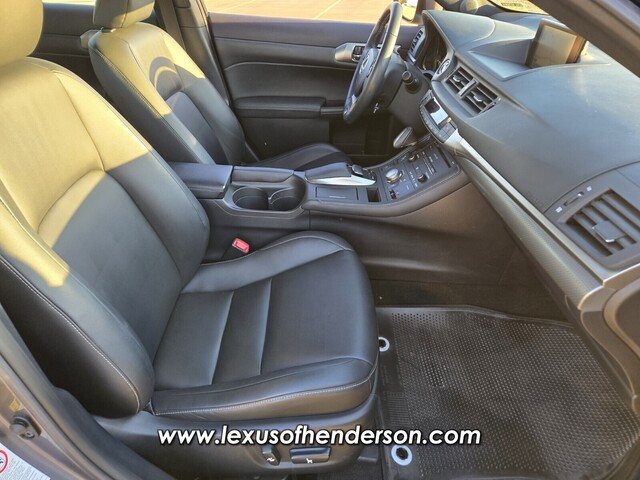 used 2014 Lexus CT 200h car, priced at $17,998