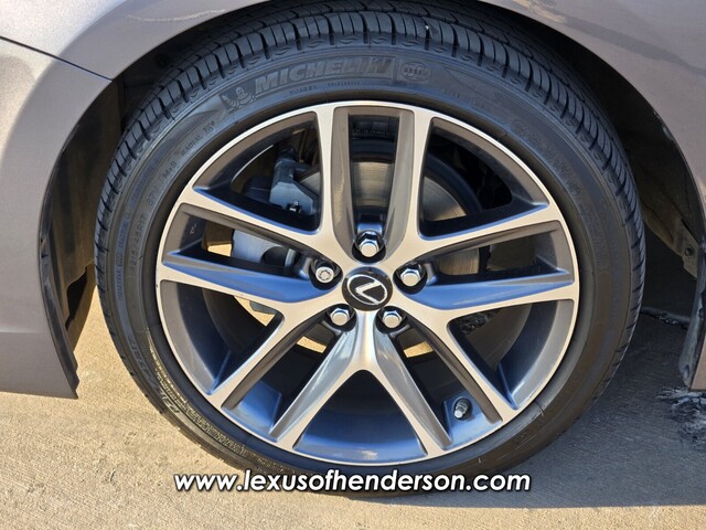used 2014 Lexus CT 200h car, priced at $17,998