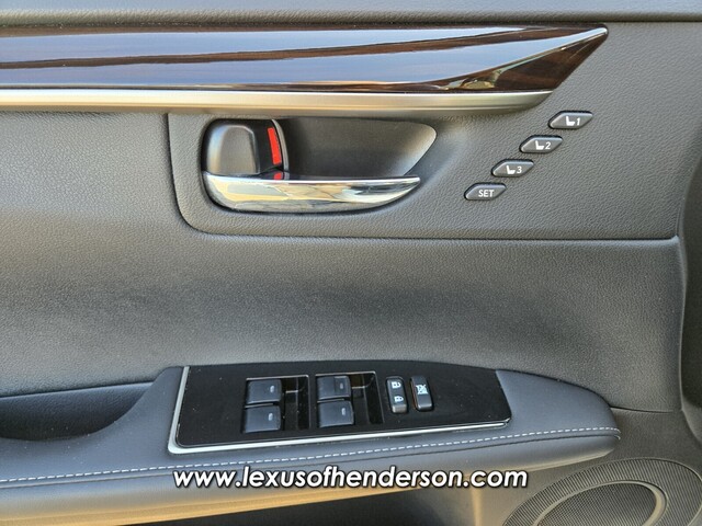 used 2018 Lexus ES car, priced at $28,998