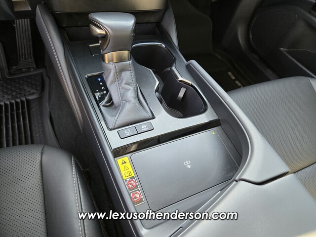 used 2025 Lexus ES car, priced at $45,477