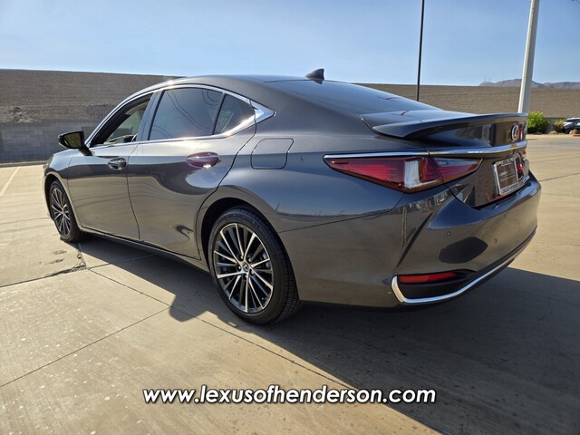 used 2025 Lexus ES car, priced at $45,477