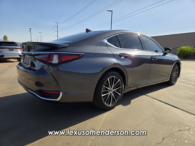 used 2025 Lexus ES car, priced at $45,477