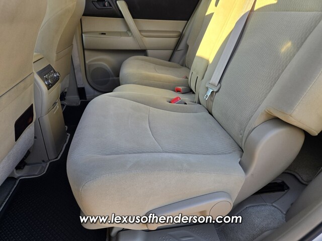 used 2010 Toyota Highlander car, priced at $12,671