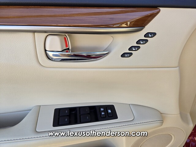 used 2014 Lexus ES 300h car, priced at $19,851
