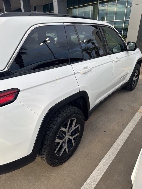 used 2024 Jeep Grand Cherokee car, priced at $36,312