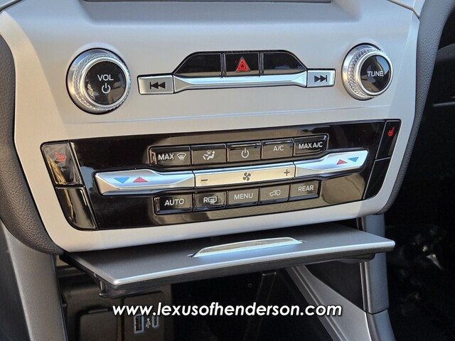 used 2023 Ford Explorer car, priced at $32,188