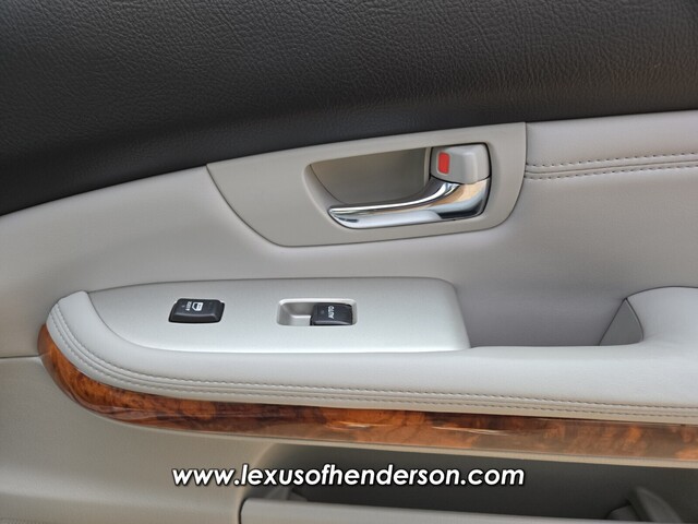 used 2006 Lexus RX 330 car, priced at $10,277