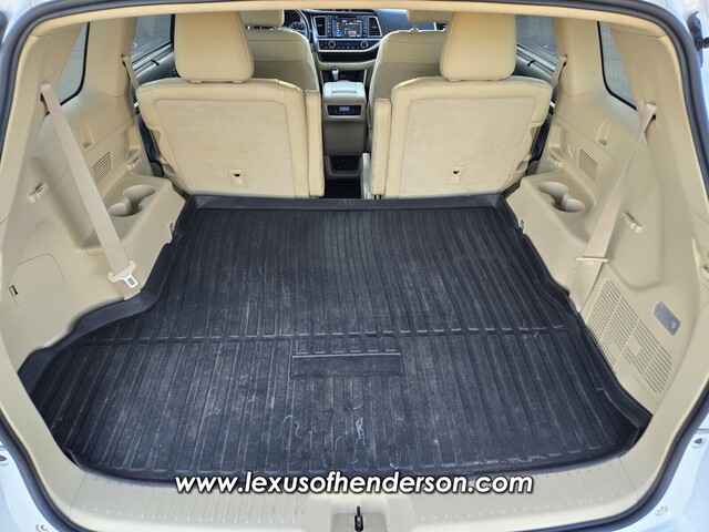 used 2019 Toyota Highlander car, priced at $28,555