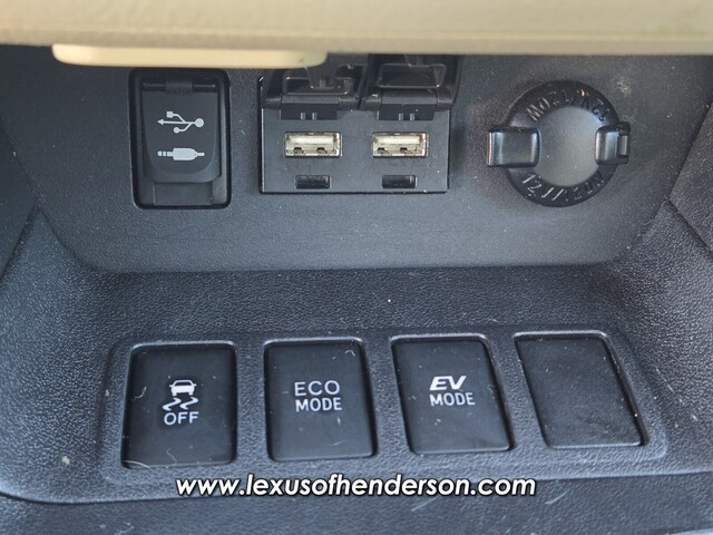 used 2019 Toyota Highlander car, priced at $28,555