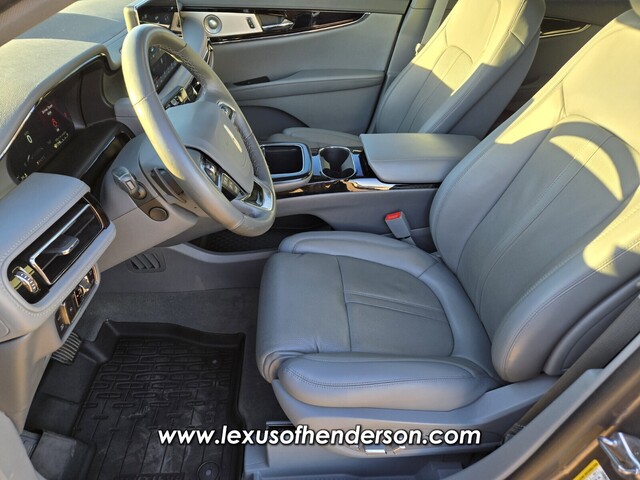 used 2022 Lincoln Nautilus car, priced at $36,388