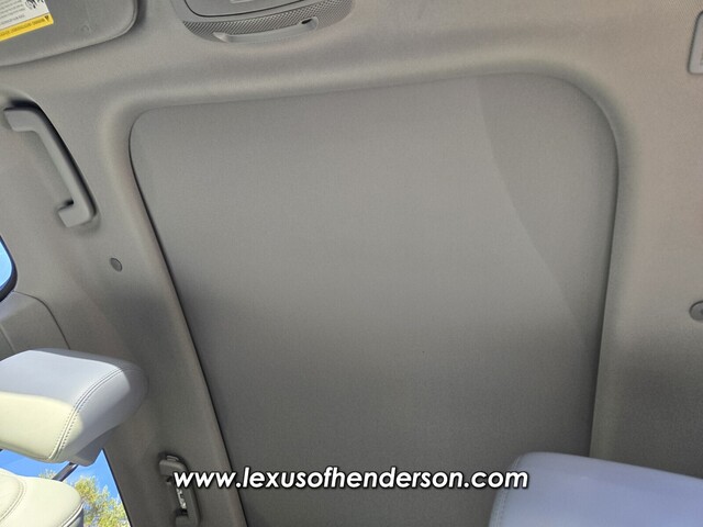 used 2022 Lincoln Nautilus car, priced at $36,388