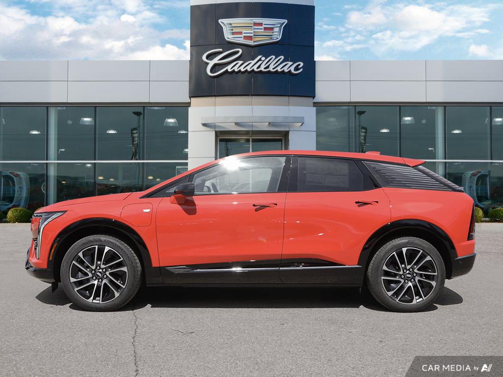 used 2025 Cadillac OPTIQ car, priced at $64,098