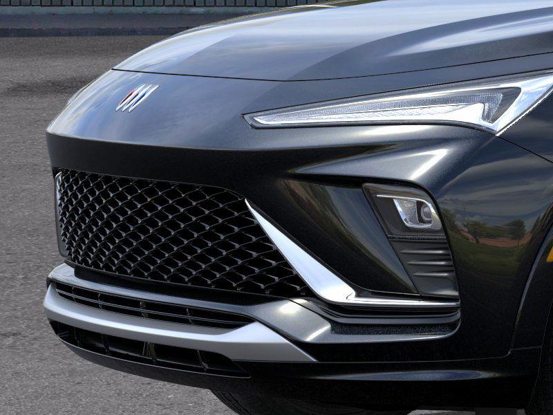 new 2025 Buick Envista car, priced at $36,398