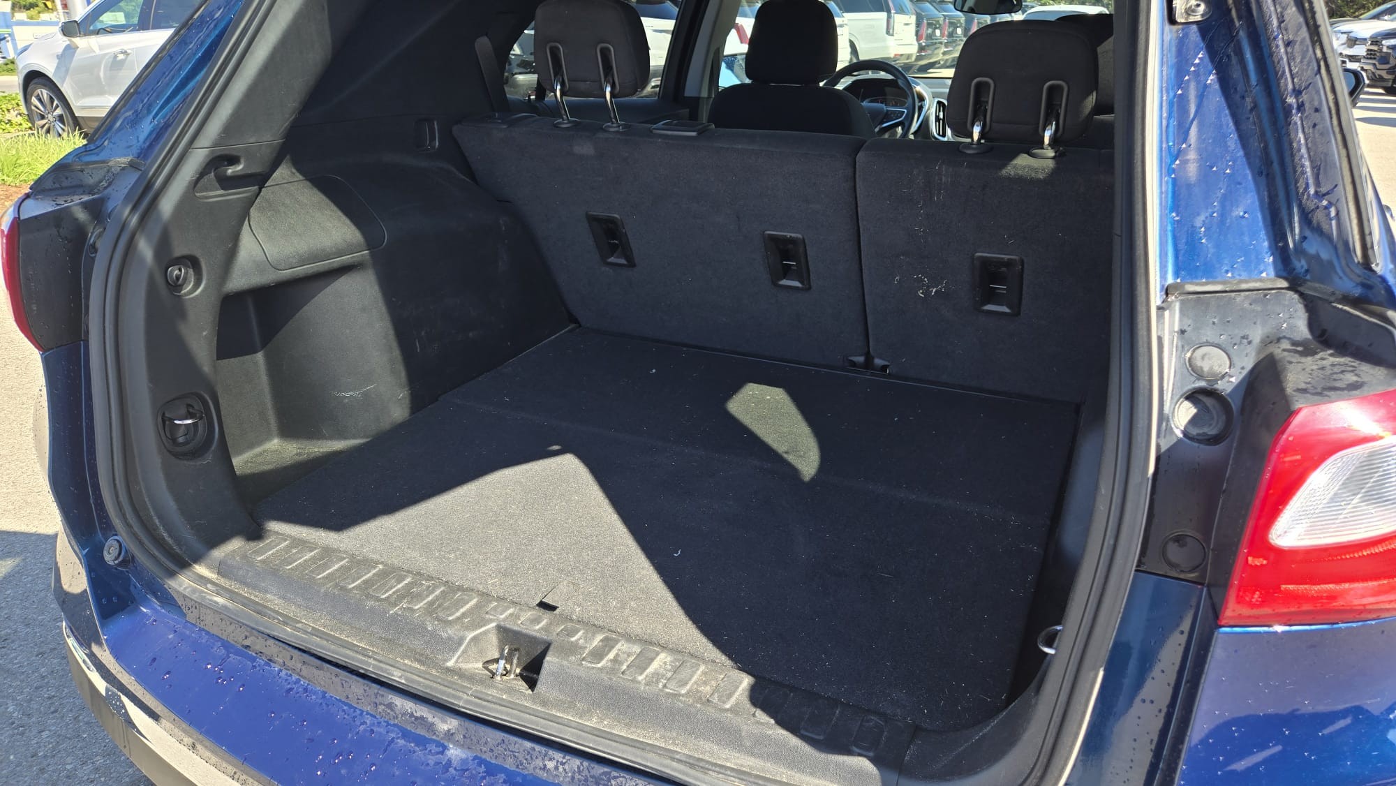 used 2019 Chevrolet Equinox car, priced at $23,989