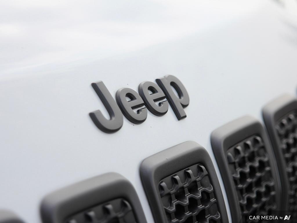 used 2022 Jeep Cherokee car, priced at $27,145