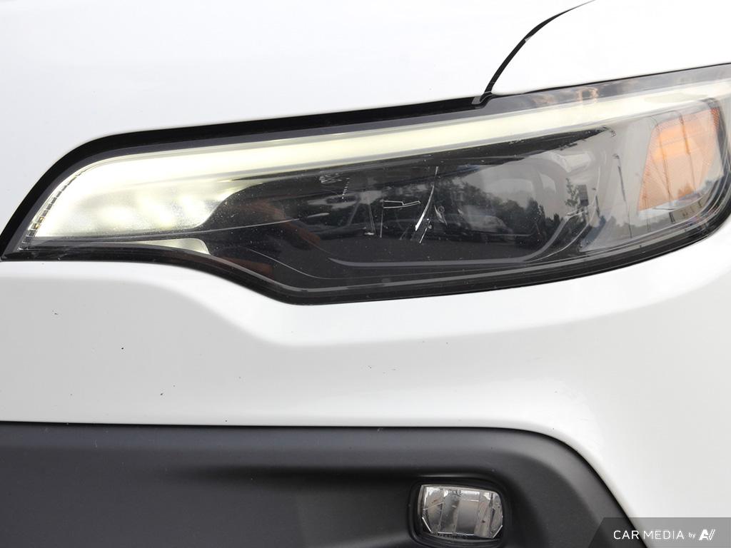 used 2022 Jeep Cherokee car, priced at $27,145