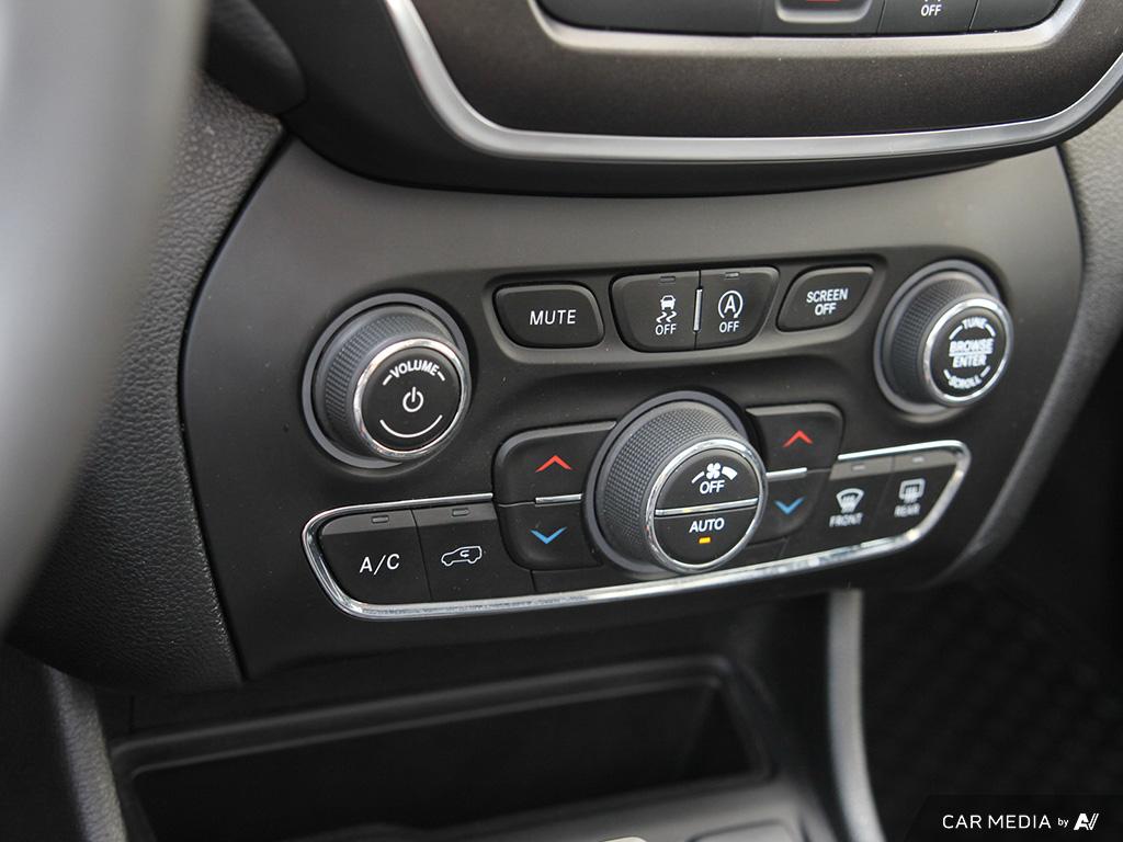used 2022 Jeep Cherokee car, priced at $27,145