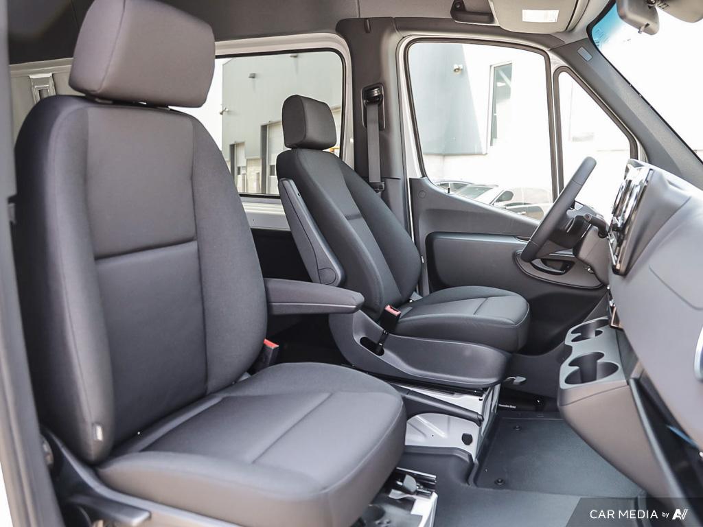 new 2025 Mercedes-Benz Sprinter 2500 car, priced at $84,317