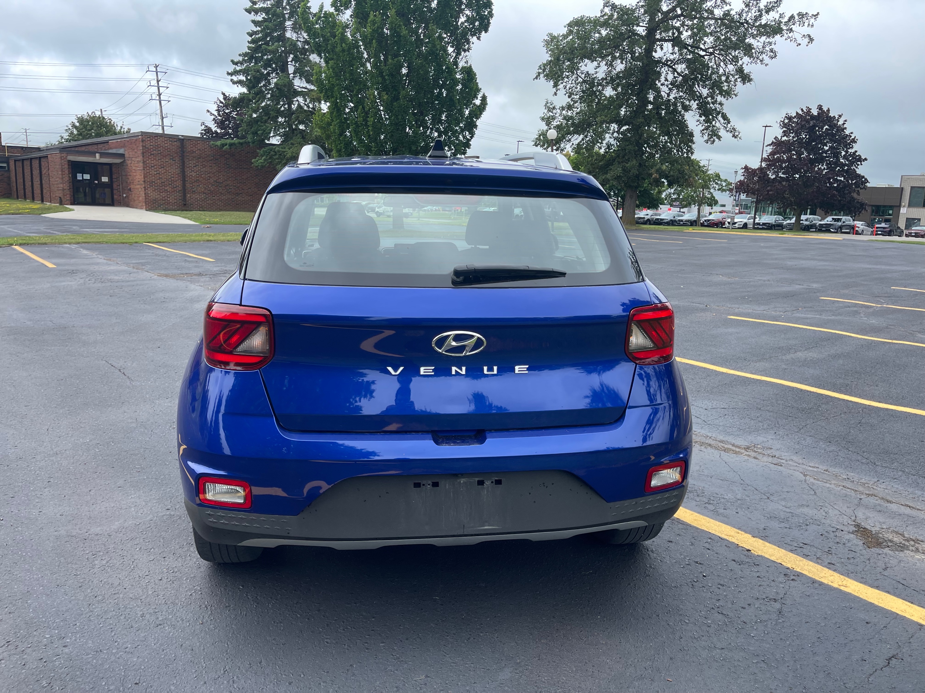 used 2022 Hyundai Venue car