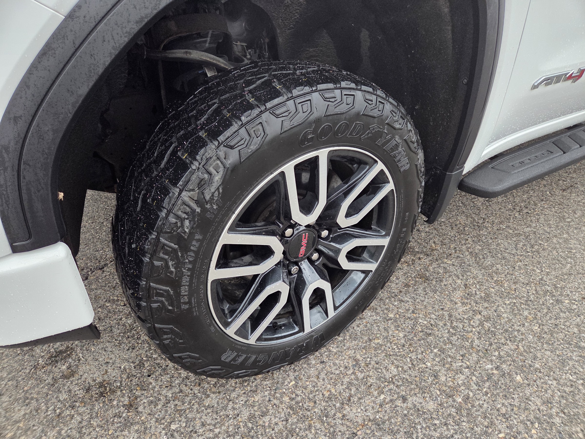 used 2022 GMC Sierra 1500 Limited car, priced at $55,095