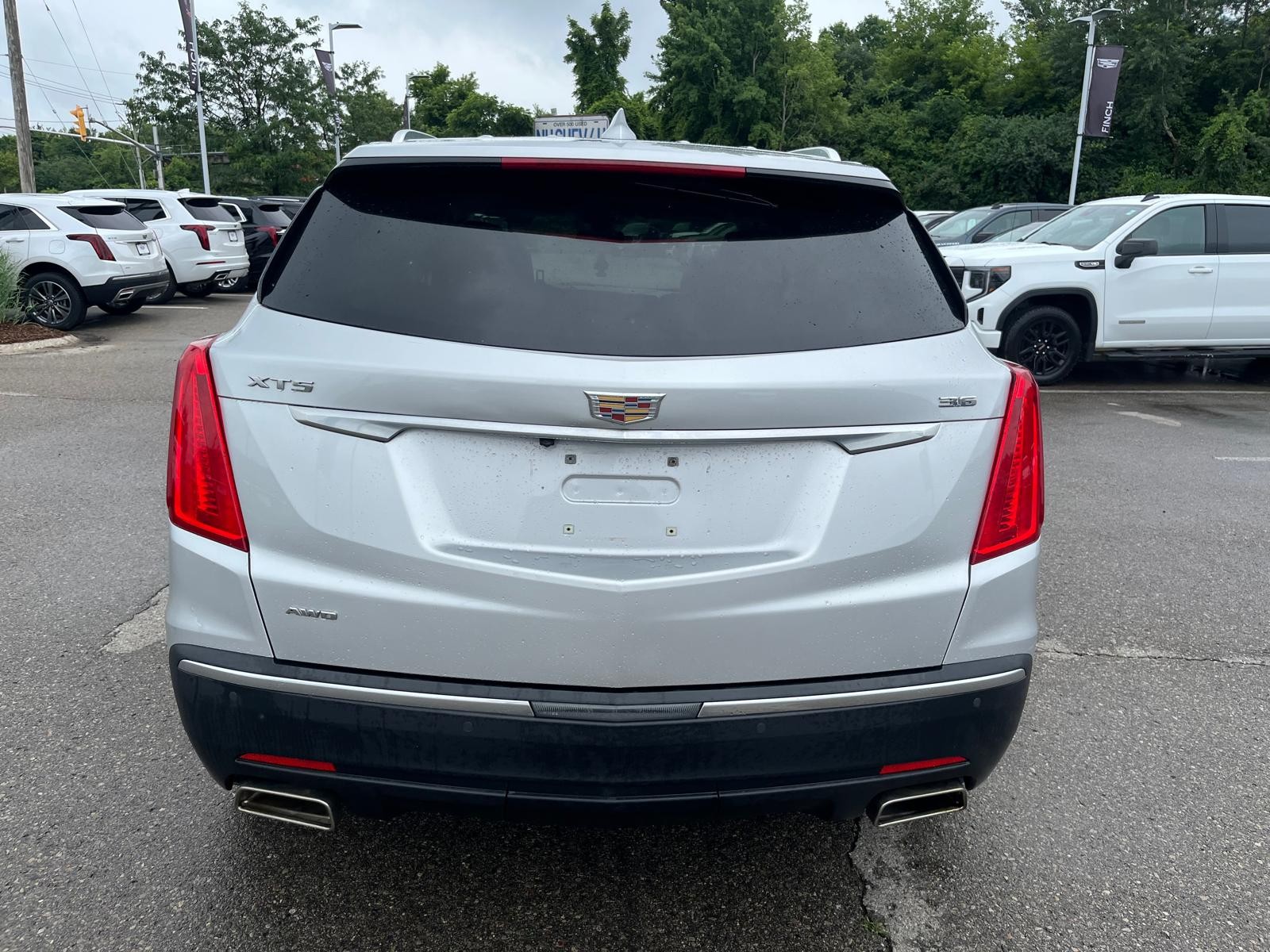 used 2019 Cadillac XT5 car, priced at $22,872