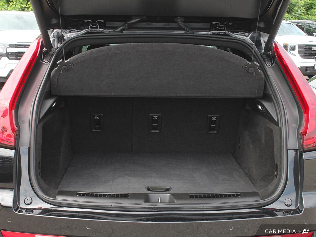 used 2022 Cadillac XT4 car, priced at $36,771