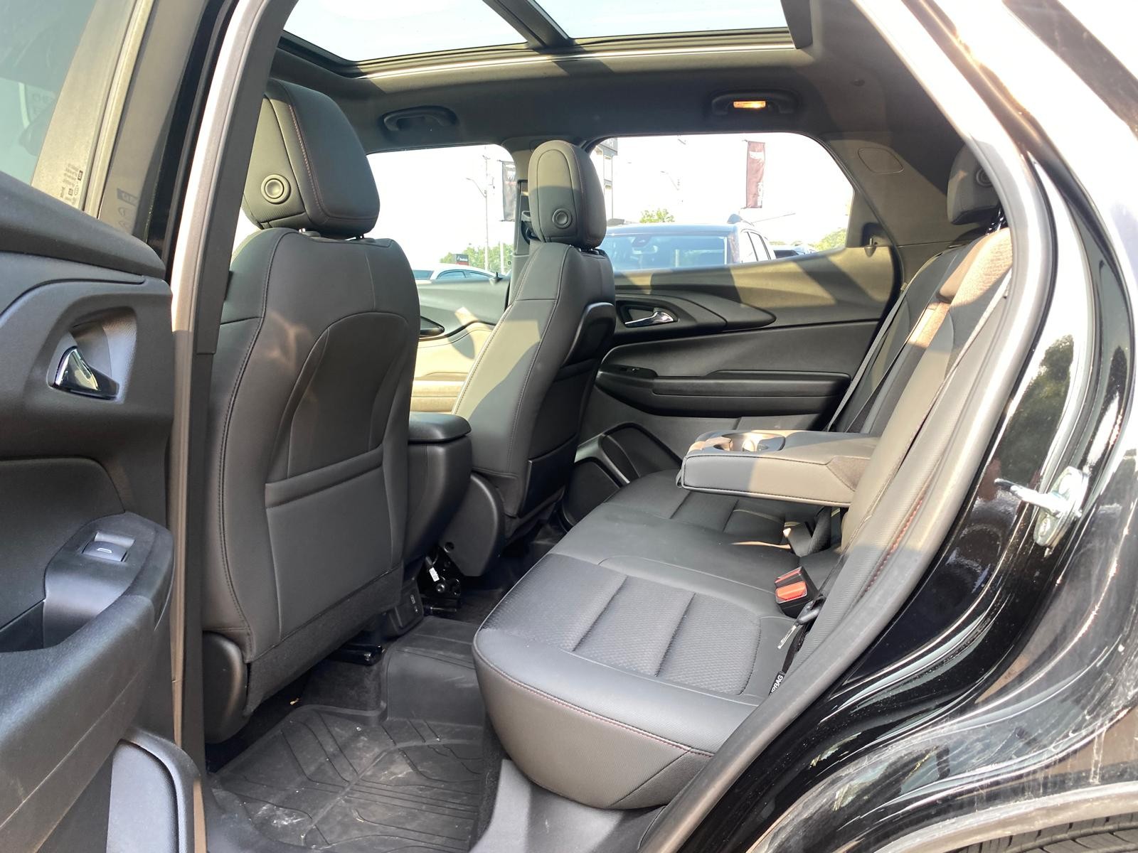 used 2023 Chevrolet TrailBlazer car, priced at $31,126