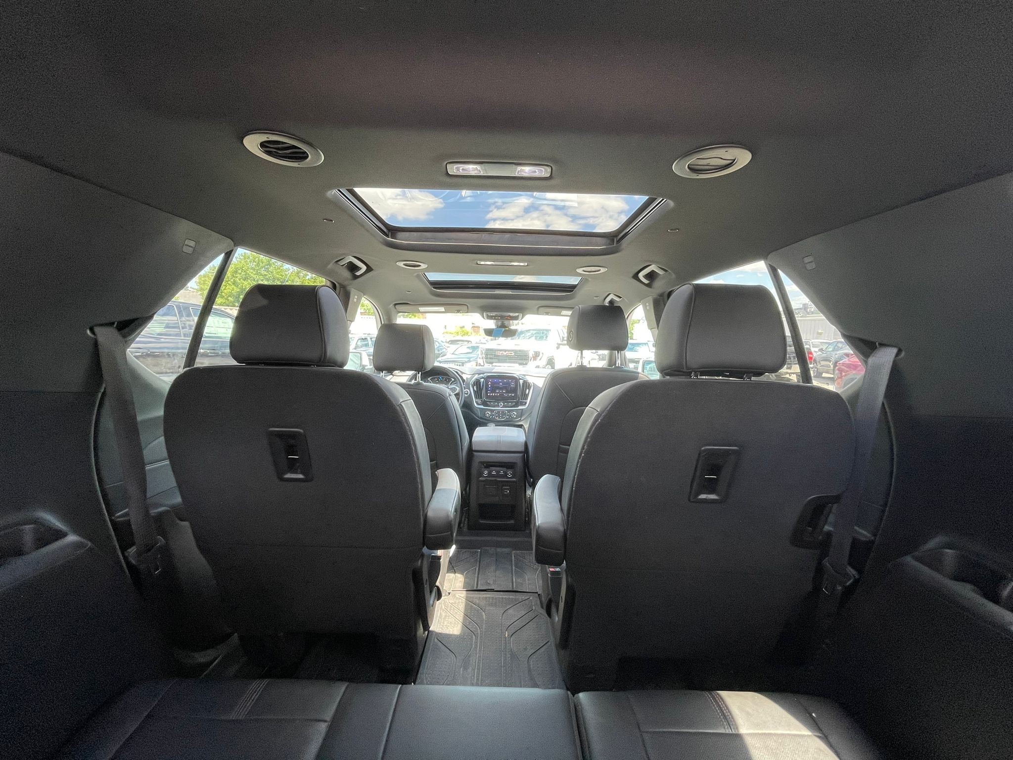 used 2023 Chevrolet Traverse car, priced at $47,968