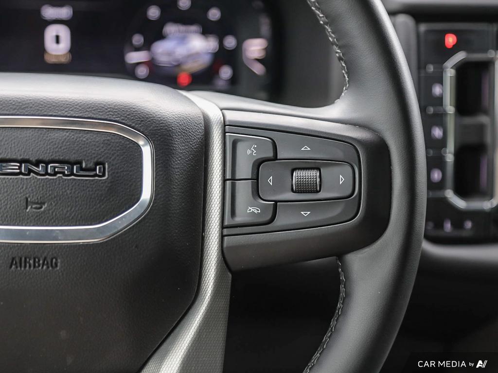 used 2023 GMC Yukon XL car, priced at $83,307