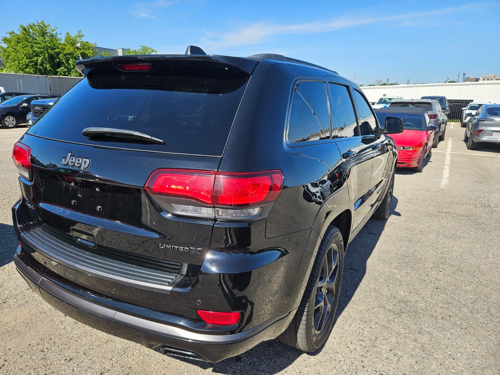 used 2020 Jeep Grand Cherokee car, priced at $34,584
